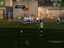 《FIFA 12》任意球踢法（3）