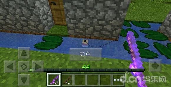 《我的世界手机版》怎么保持鱼竿耐久度 不用铁砧的方法_我的世界移动版攻略_当乐原创频道