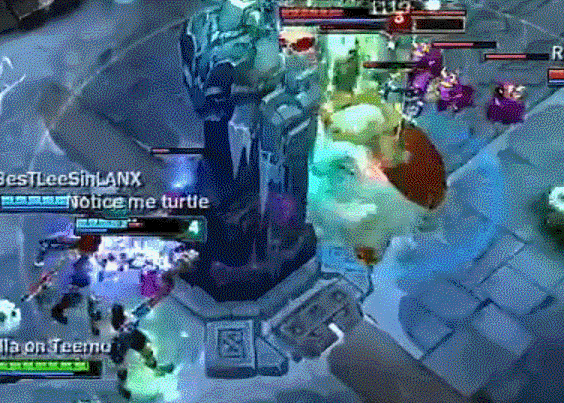 sxOySobkqzFfzij.gif