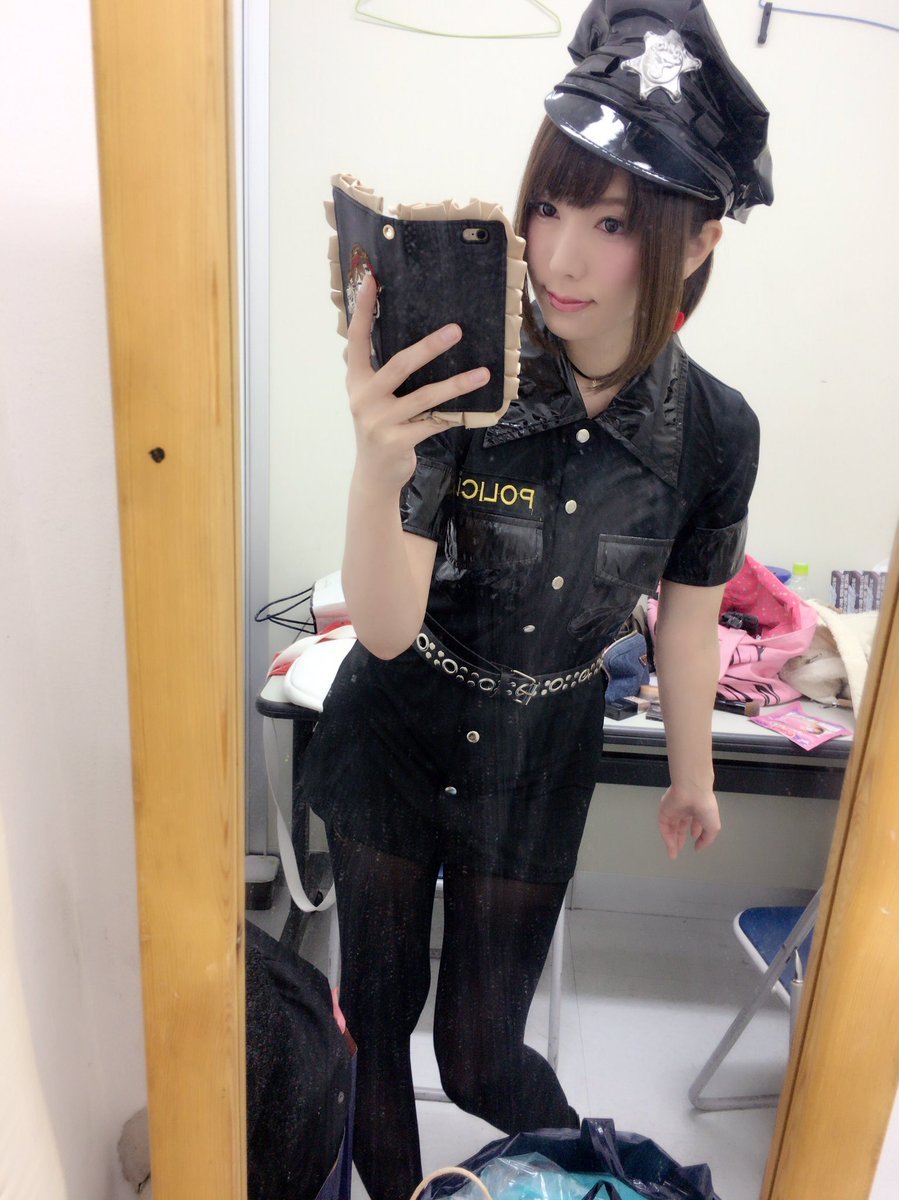 波多野结衣婚纱白丝(2)
