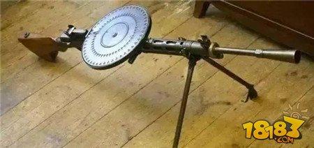 绝地求生全军出击武器库 载具毁灭者DP-28