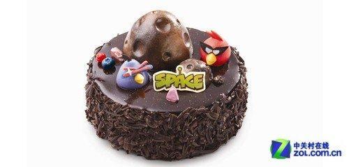 法国MAXIM'S推出愤怒的小鸟太空版蛋糕