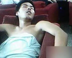 爆头哥出没！中华儿女多奇志 自古网吧多神人