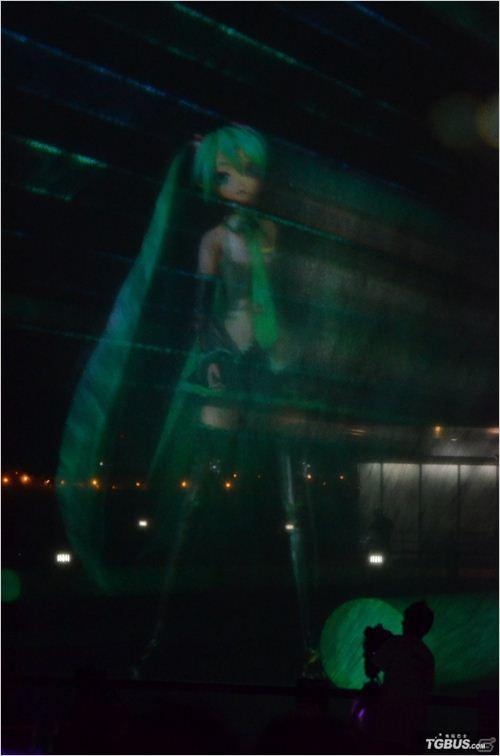 初音