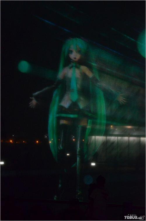 初音