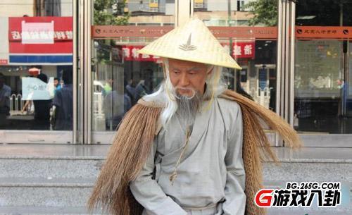 工作太难找了！人才市场惊现姜太公求职