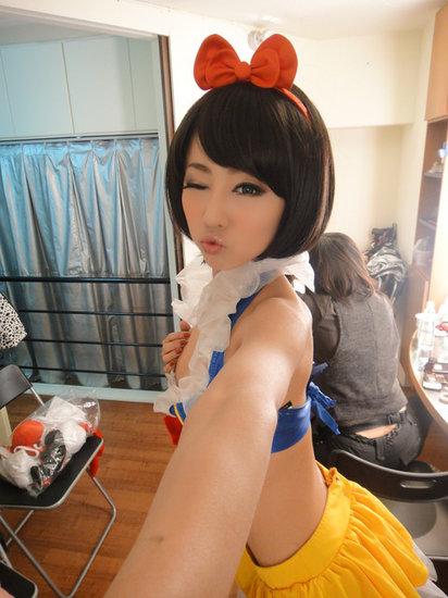 16歲萌妹性感演繹 最美不知火舞Cos欣賞