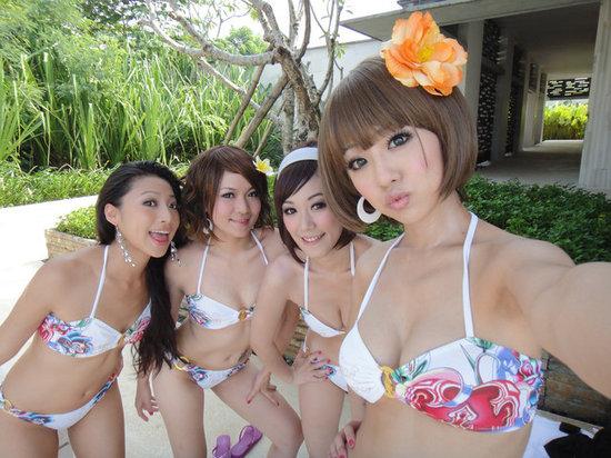 16歲萌妹性感演繹 最美不知火舞Cos欣賞
