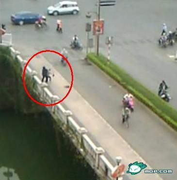 桂林黑人打人