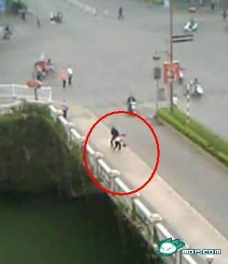 桂林黑人打人