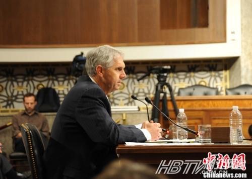 [美特勤局局长被疑在特工召妓丑闻听证会上说谎]美国特工的“召妓门”最近又有了新进展。美国广播公司(ABC)记者杰克 塔珀10月18日在其博客中爆料，国土安全部的最新调查显示，美国特工处的特工曾在中国等国家召妓。