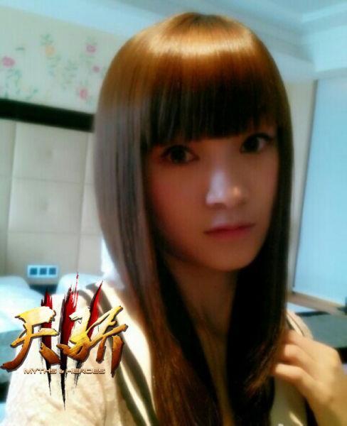美女玩家