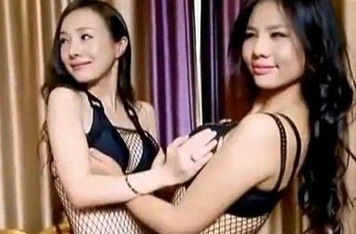 干露露拖妹妹干毛毛下水
