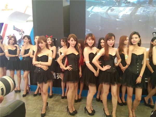 走马观花逛CJ：看ChinaJoy 2014的妹子们