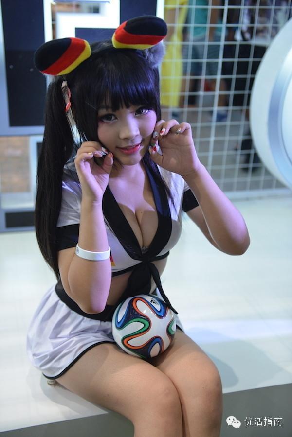 走马观花逛CJ：看ChinaJoy 2014的妹子们