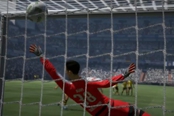 寒霜3引擎足球大作《FIFA 17》新官方预告发布