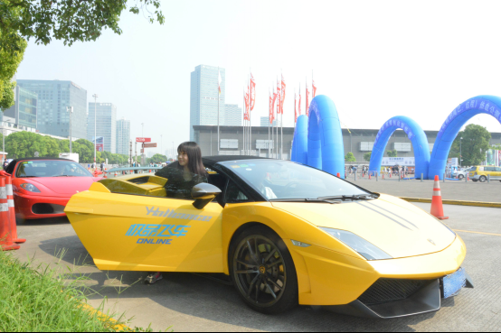 2016CJ首日玩家歡樂登場 看CJ極品姿勢大盤點(diǎn)