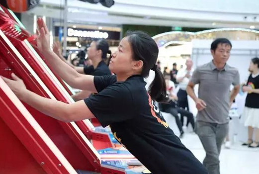 籃球爭(zhēng)霸賽攜手CGL中國(guó)電子游戲超級(jí)聯(lián)賽 打造全民游戲競(jìng)技
