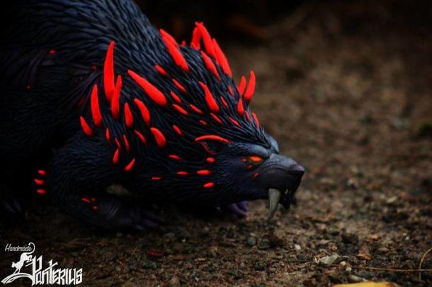 女藝術(shù)家制作《魔獸世界》生物雕塑 媲美官方手辦
