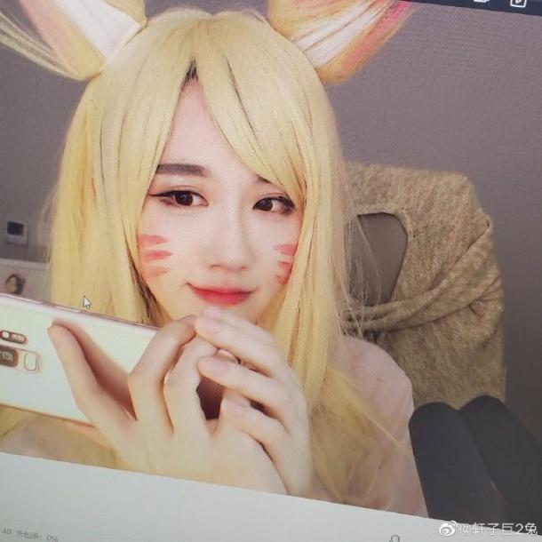 女主播Cos《LOL》K/DA阿貍 性感嫵媚讓人把持不住